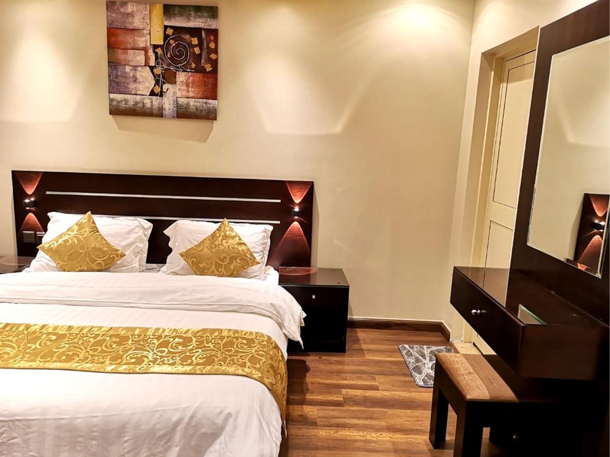 Bzul For Furnished Apartments リヤード エクステリア 写真