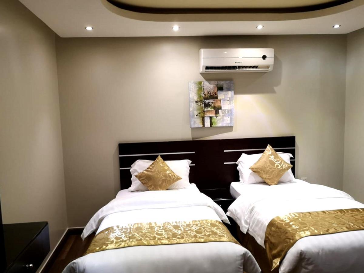 Bzul For Furnished Apartments リヤード エクステリア 写真